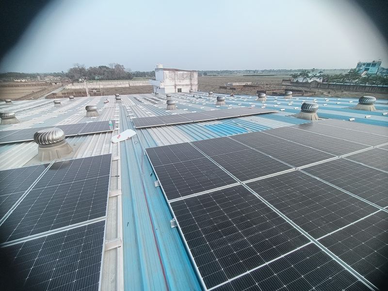 Factory Roof Installation by ARK SOLAR